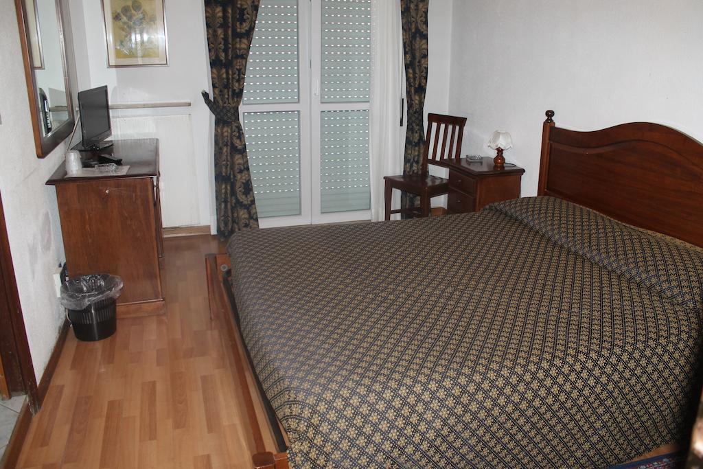 Albergo Vittoria Ovada Pokój zdjęcie