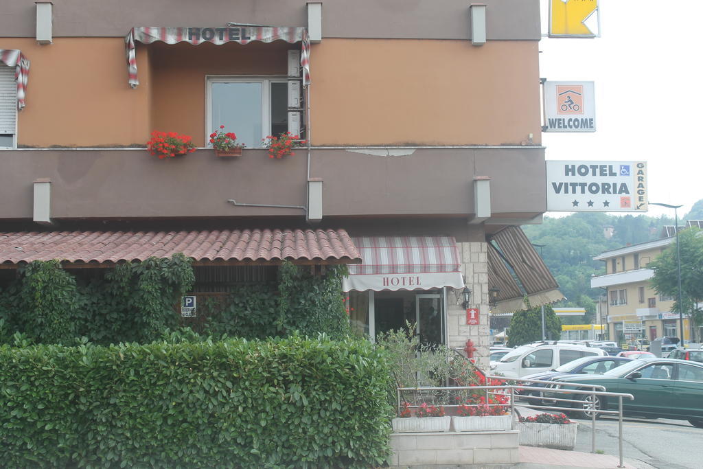 Albergo Vittoria Ovada Zewnętrze zdjęcie